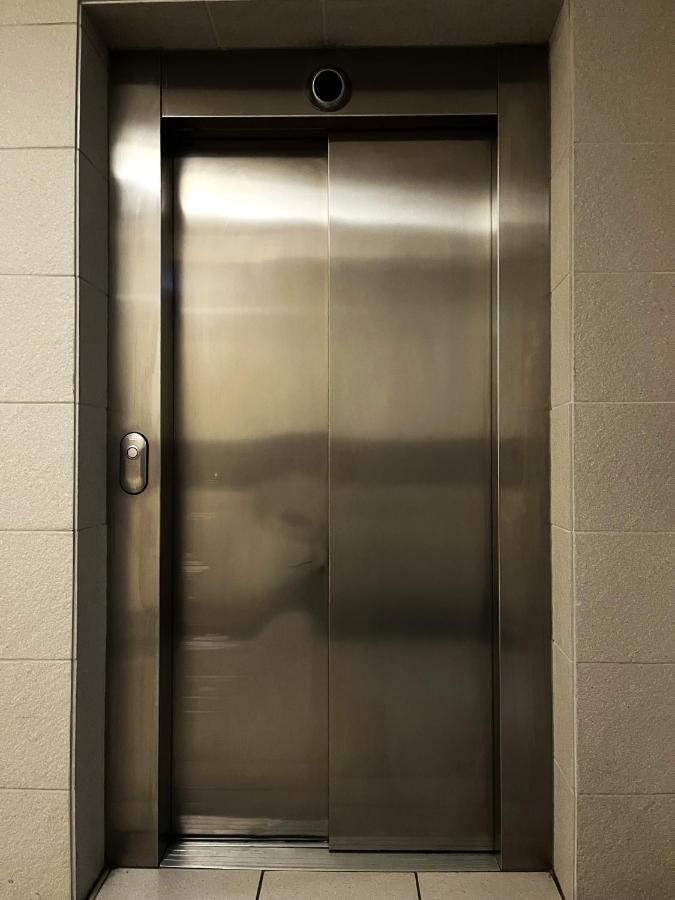Jagielly Apartment ~ Self Check-In 24H ~ Parking & Lift Вроцлав Екстер'єр фото